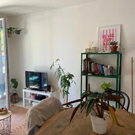 Agreable De 37m2 Apartment *